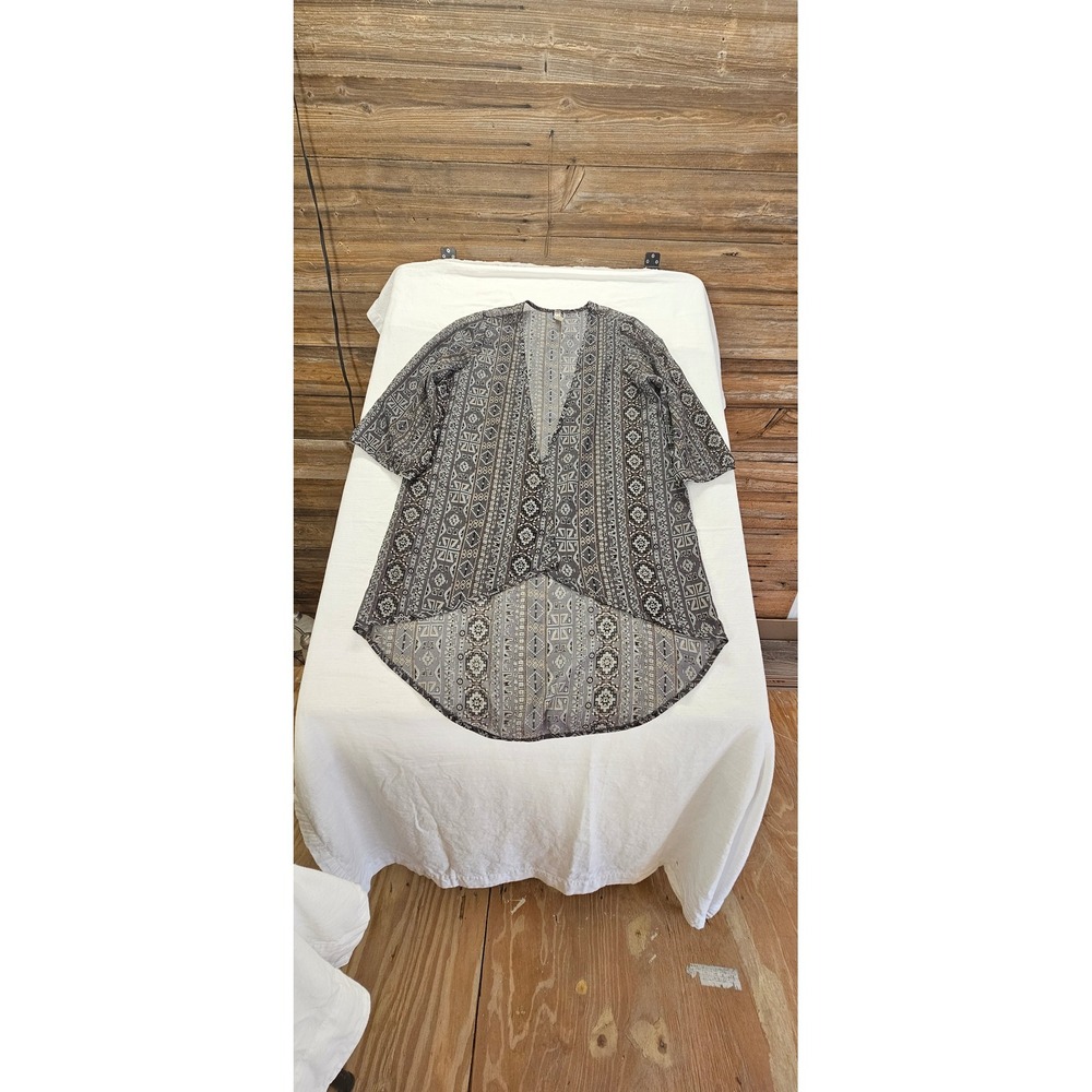 Bella D Geometric Tribal Print High Low Open Front Kimono Cardigan Brown Grey
